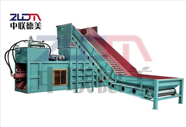 半自動(dòng)臥式打包機(jī)