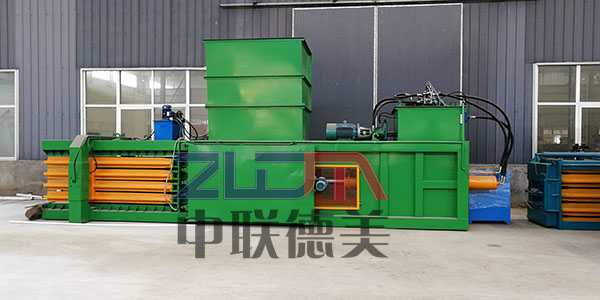 半自動鋼鐵打包機