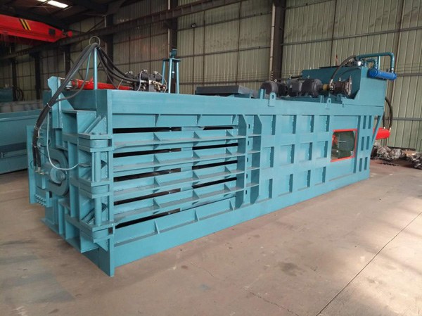 新型油漆桶打包機(jī)