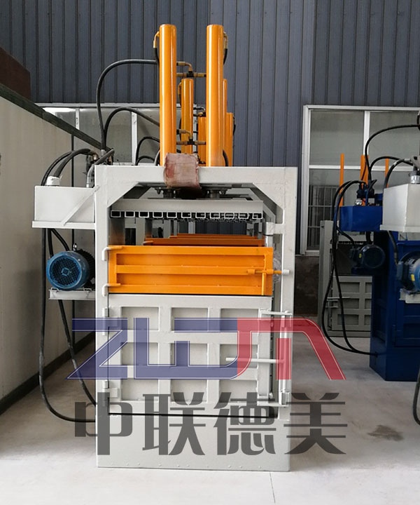 大型塑料打包機