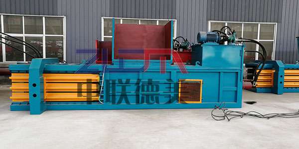 全自動(dòng)廢金屬打包機(jī)