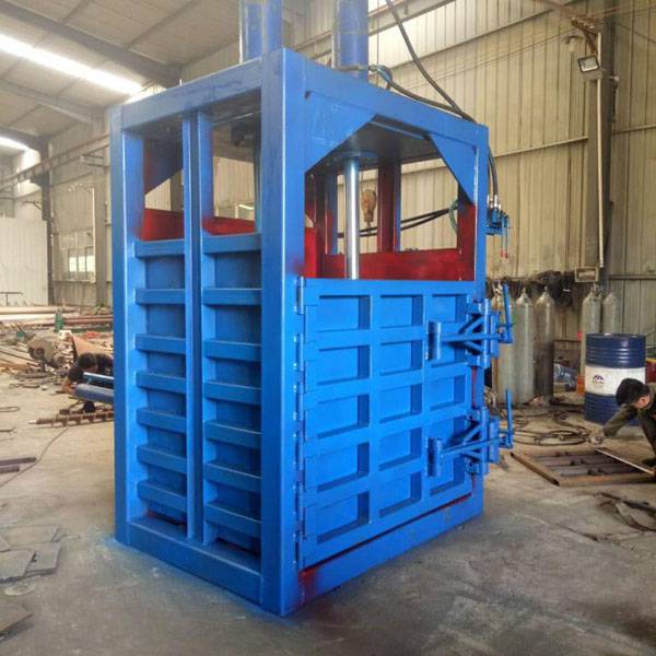 半自動廢料打包機