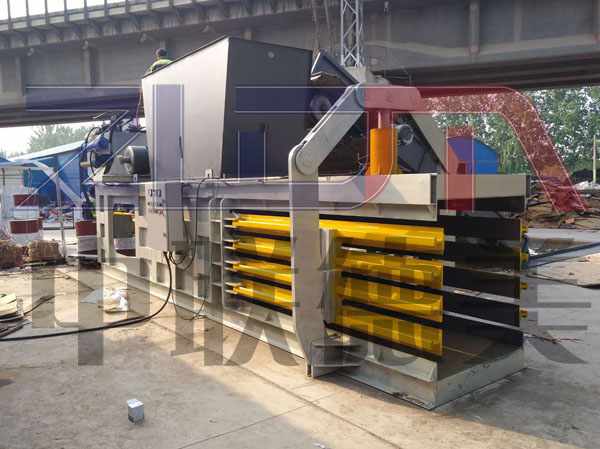 自動(dòng)紙箱打包機(jī)