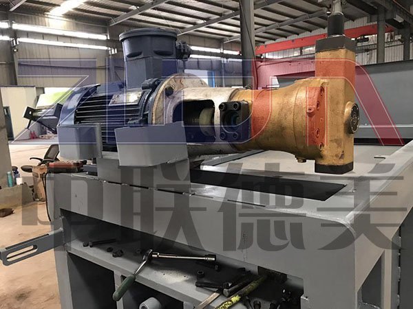 汽車打包機(jī)