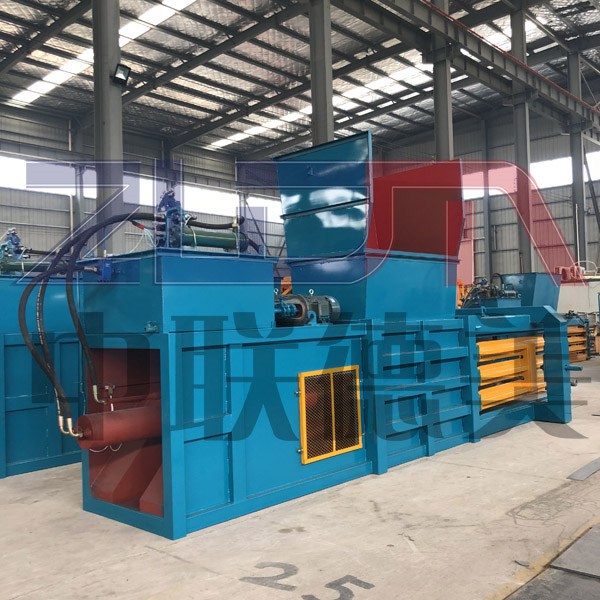 臥式打包機(jī)