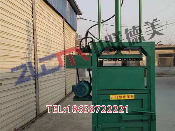 新疆棉衣打包機(jī)怎么樣