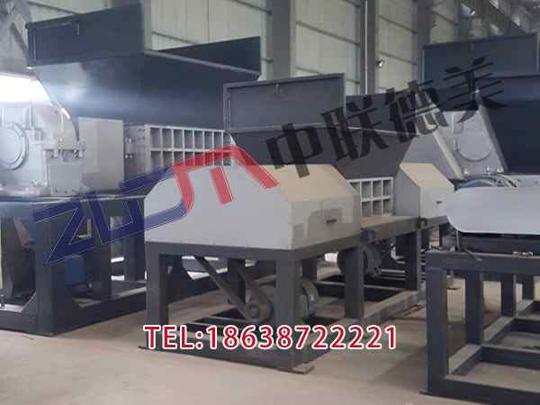 湖南半自動(dòng)打包機(jī)設(shè)備